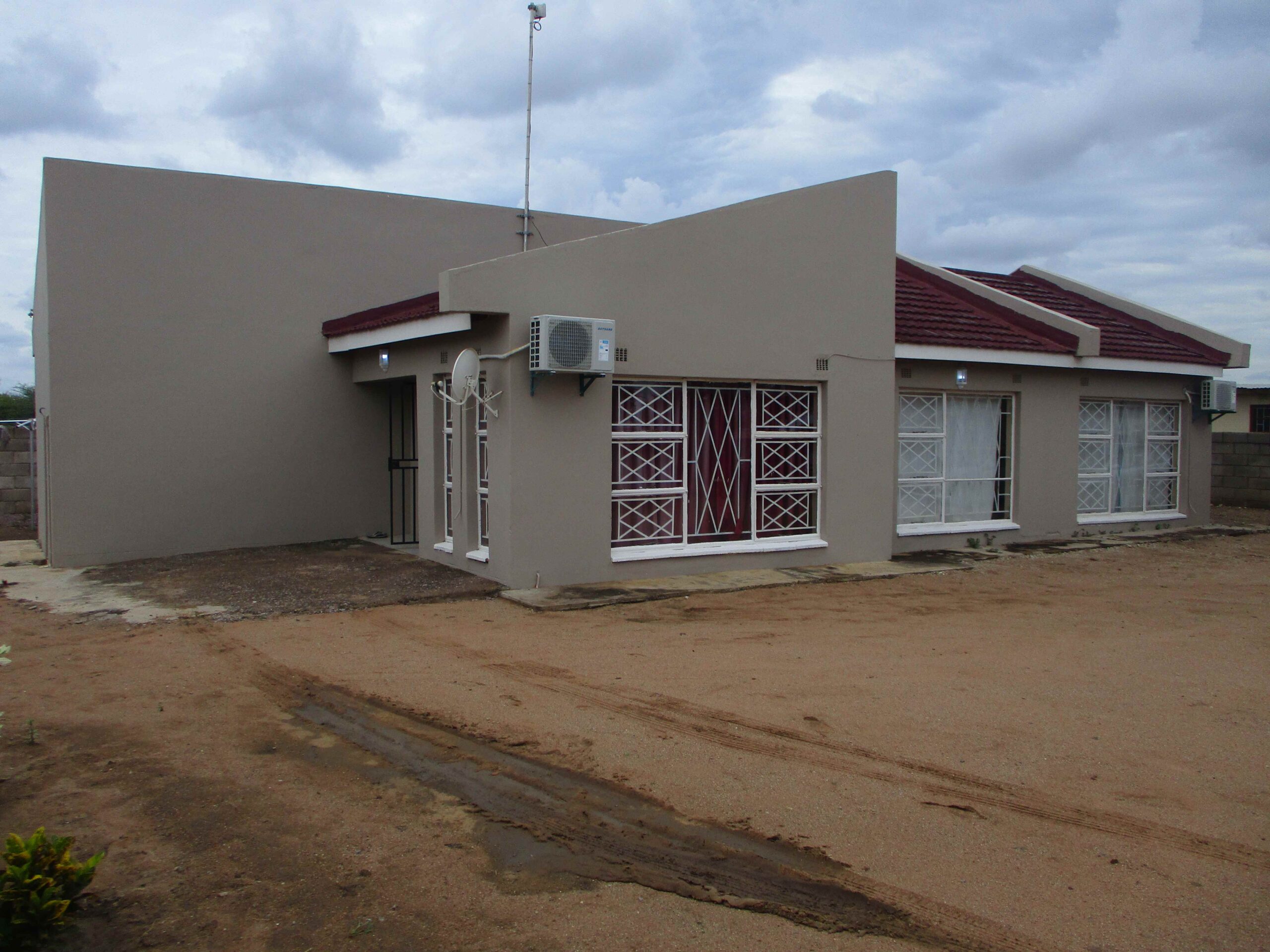 House for Sale in Mmopane